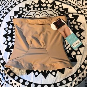 Assets by Spanx Waist Cincher